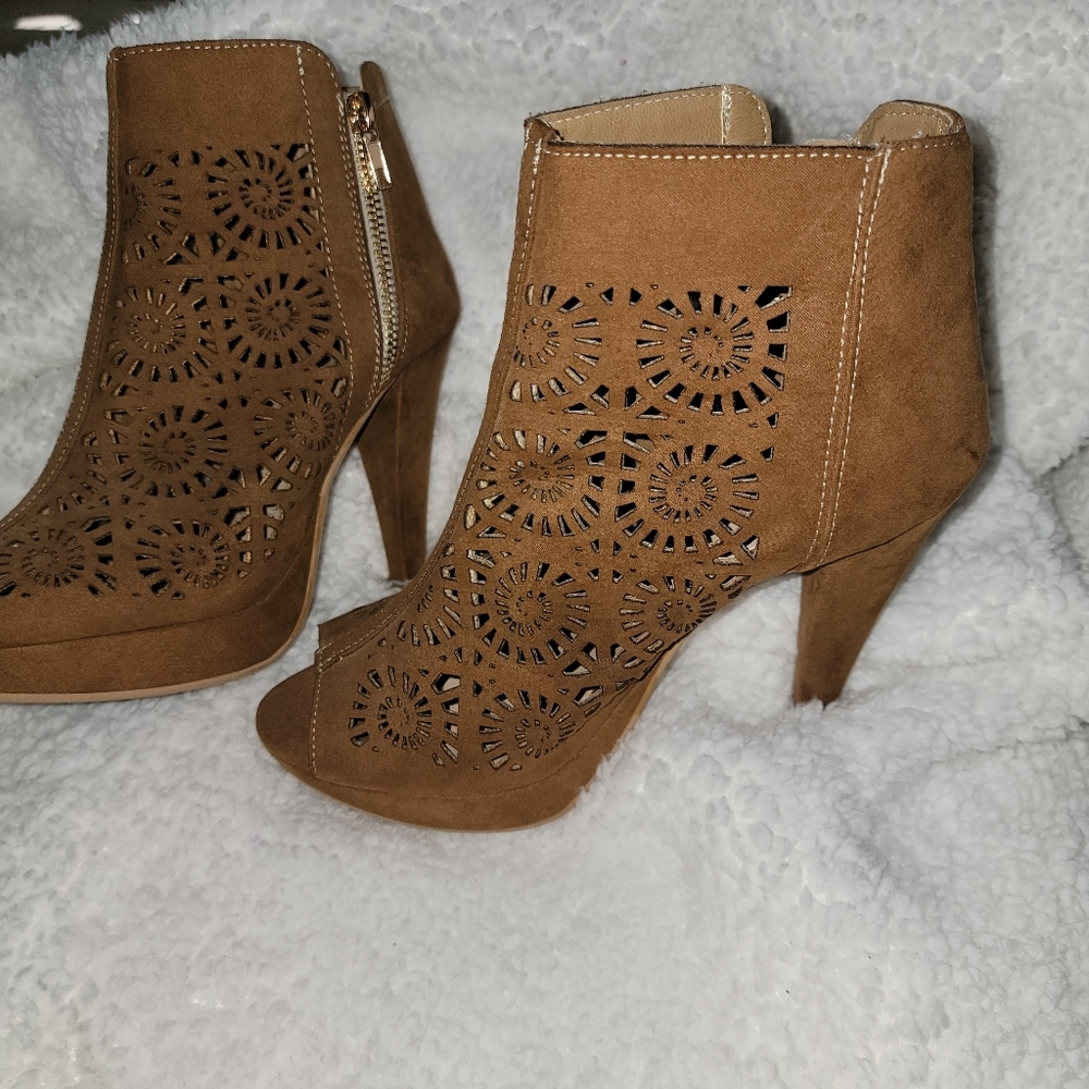Suede Platforms Ankle Boots 4" heel - Picture 11 of 12
